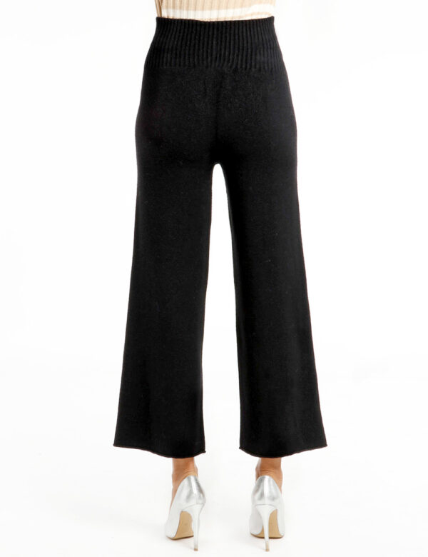 Pantalone Rue De Clerie a vita alta - 50% viscosa 27% poliestere 23% poliammideLa modella indossa la taglia S ed è alta 178