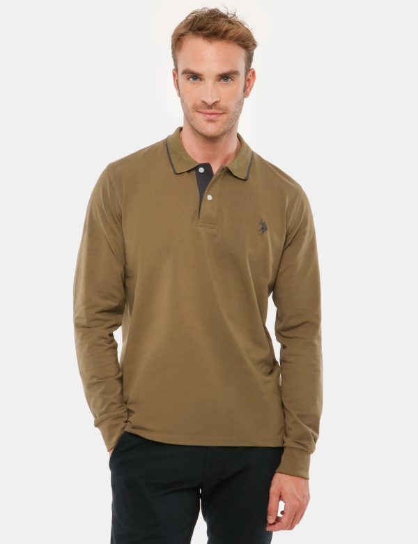 Polo U.S. Polo Assn. a maniche lunghe - 95% cotone 5% elastinaIl modello indossa la taglia L ed è alto 184 cm e la vestibili