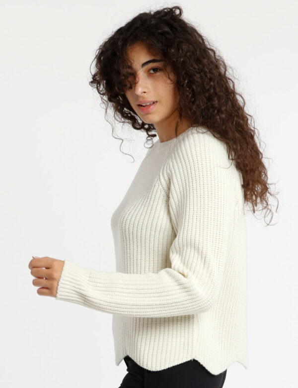 Maglione Rue De Clerie a trama larga - 50% lana vergine 50% acrilicoLa modella indossa la taglia SM ed è alta 175 cm e la ve