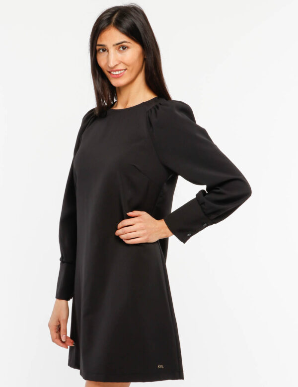Vestito Yes Zee - 97% poliestere 3% elastinaLa modella indossa la taglia S ed è alta 178 cm e la vestibilità è asciuttaScegl