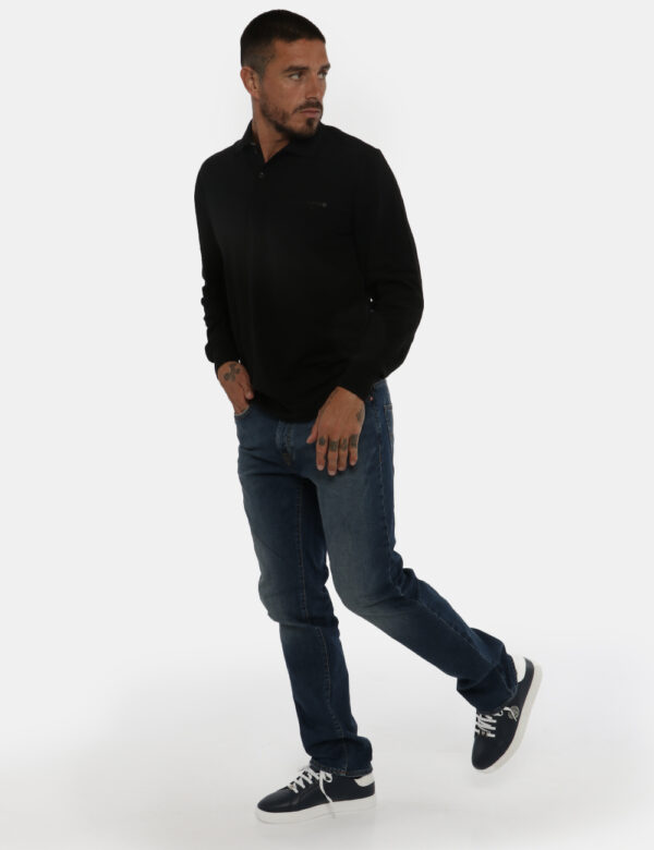 Jeans Gas blu denim - COMPOSIZIONE E VESTIBILITÀ:99% cotone 1% elastaneIl modello è alto 178 cm e indossa la taglia 32 US co