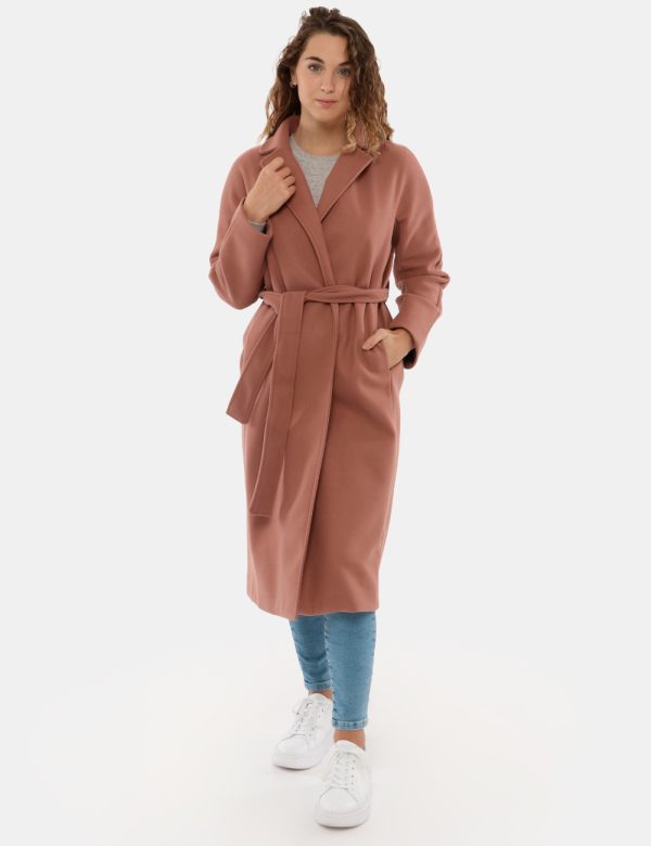Cappotto Vougue lungo aperto - 100% poliestereLa modella indossa la taglia S e la vestibilità del capo è regolare. Lunghezza