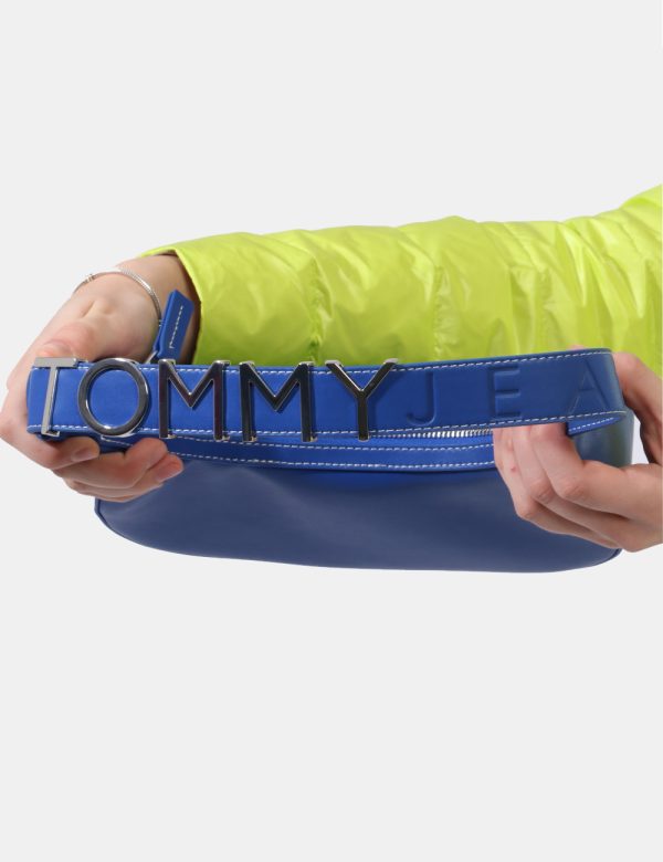 Borsa Tommy Hilfiger blu - COMPOSIZIONE E VESTIBILITÀ:composzionemodella e vestibilità.CONSIGLI DI STILE:Borsa a mano di pic