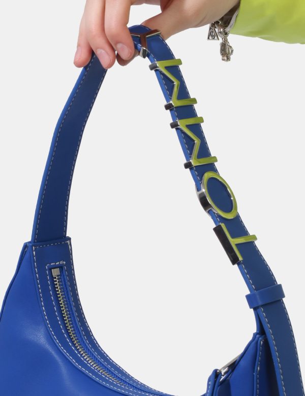 Borsa Tommy Hilfiger blu - COMPOSIZIONE E VESTIBILITÀ:composzionemodella e vestibilità.CONSIGLI DI STILE:Borsa a mano di pic