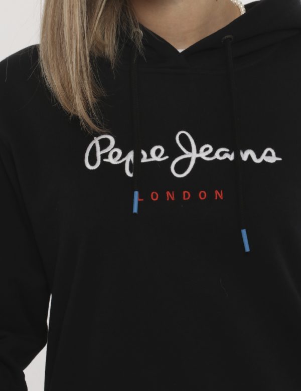 Felpa Pepe Jeans nero - COMPOSIZIONE E VESTIBILITÀ:100% cotoneLa modella è alta 172 cm e indossa la taglia S. La vestibilità