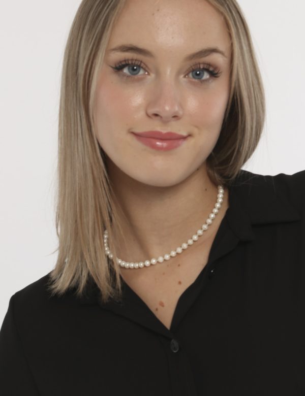 Camicia Vougue nero - COMPOSIZIONE E VESTIBILITÀ:100% poliestereLa modella è alta 176 cm e indossa la taglia S. La vestibili