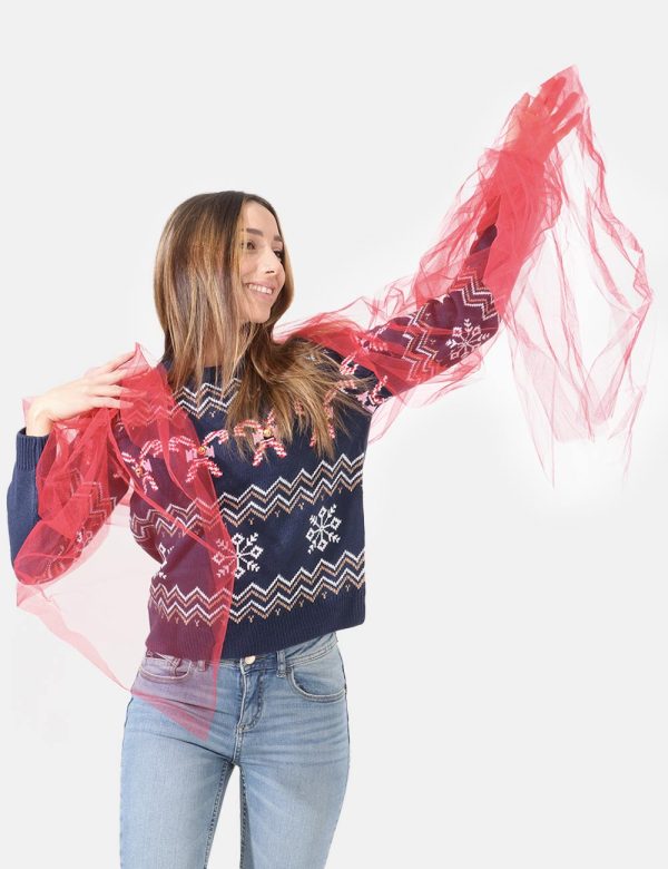 Maglione Vero Moda natalizio con motivo a caramelle e campanellini applicati - 98% acrilico 2% fibre metallicheLa modella in