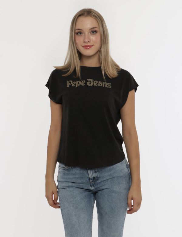 T-shirt Pepe Jeans nero - COMPOSIZIONE E VESTIBILITÀ:100% cotoneLa modella è alta 172 cm e indossa la taglia S. La vestibili