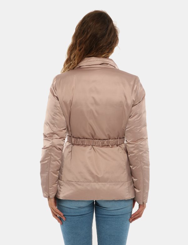 Piumino Seventy Reversibile - Fodera: 100% poliestere Imbottitura: 90% piumino 10% vera piuma d'anatraLa modella indossa la