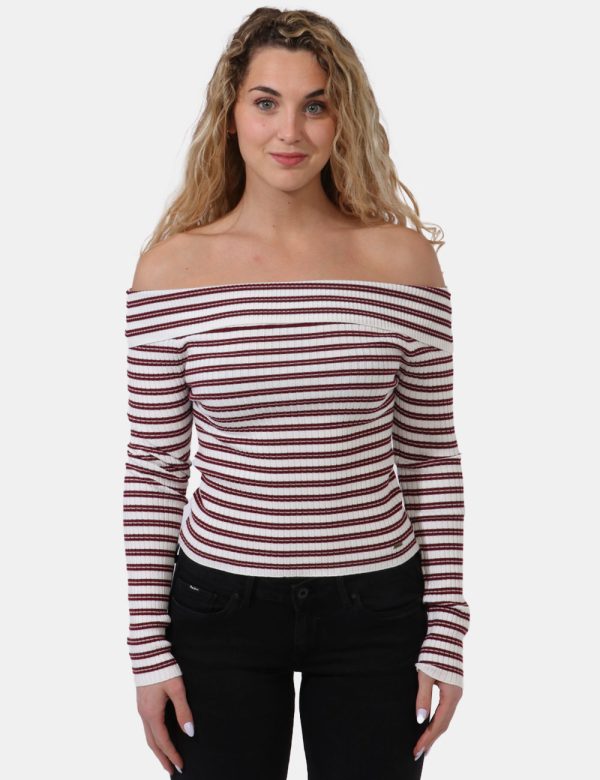 Maglia Pepe Jeans Bordeaux - Maglia a maniche su base rigata in bianco panna e bordeaux. Presente scollo a barchetta ma con