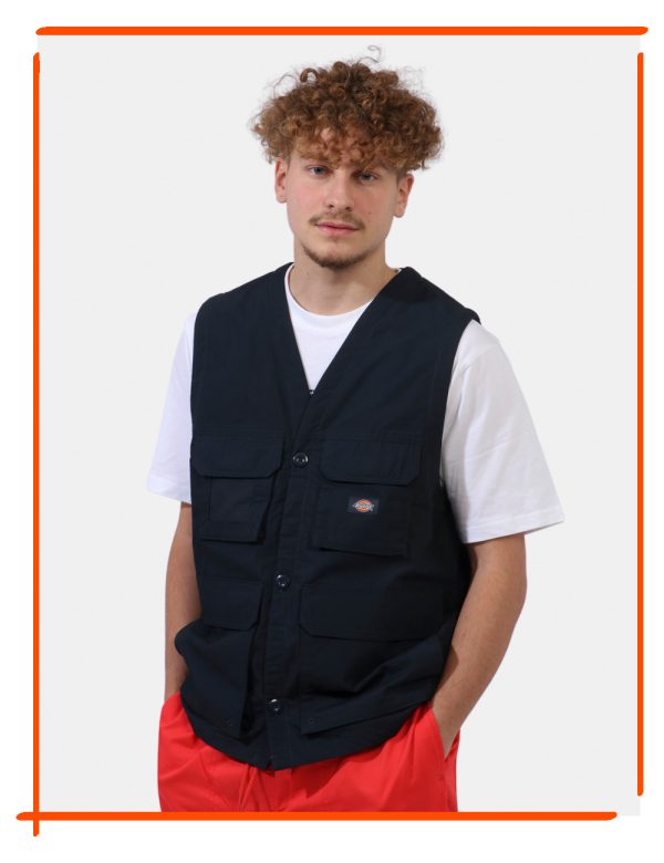 Gilet Dickies Blu - Gilet smanicato in total blu notte. Presenti numero tasche a toppa con linguetta più piccolo patch logo