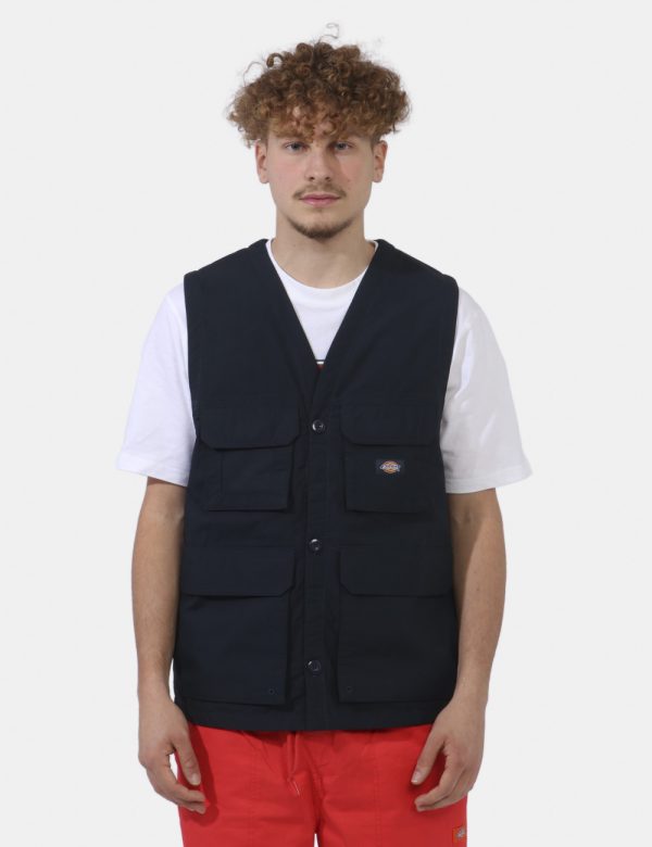 Gilet Dickies Blu - Gilet smanicato in total blu notte. Presenti numero tasche a toppa con linguetta più piccolo patch logo