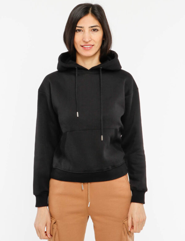 Felpa Disclouture con cappuccio - 80% cotone 20% poliestereLa modella indossa la taglia S ed è alta 178 cm e la vestibilità