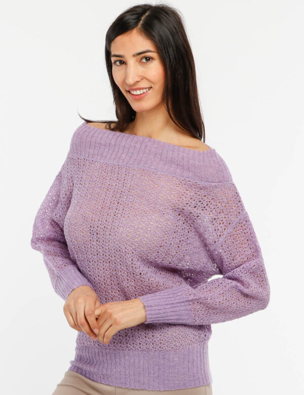 Maglione Fracomina lurex a trama larga - 55% acrilico 30% nylon 8% mohair 7% lanaLa modella indossa la taglia S ed è alta 17