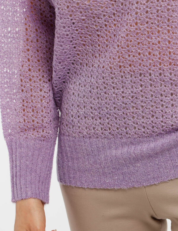 Maglione Fracomina lurex a trama larga - 55% acrilico 30% nylon 8% mohair 7% lanaLa modella indossa la taglia S ed è alta 17