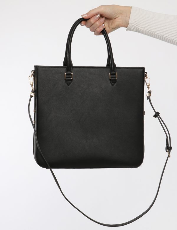 Borsa Fracomina nero - COMPOSIZIONE E VESTIBILITÀ:100% poliuretanoCONSIGLI DI STILE:Borsa a mano rigida di medie dimensioni