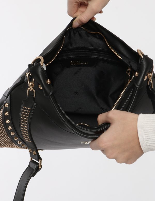 Borsa Fracomina nero - COMPOSIZIONE E VESTIBILITÀ:100% poliuretanoCONSIGLI DI STILE:Borsa a mano o spalla semirigida di gran