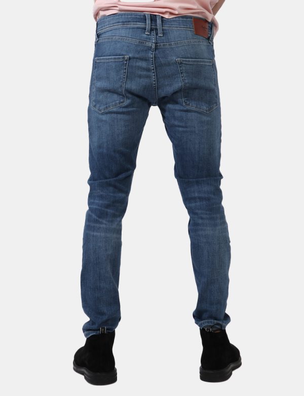 Jeans Pepe Jeans Jeans - Jeans in total blu denim con tasche sagomate sul fronte e tasche a toppa sul retro. La vestibilità