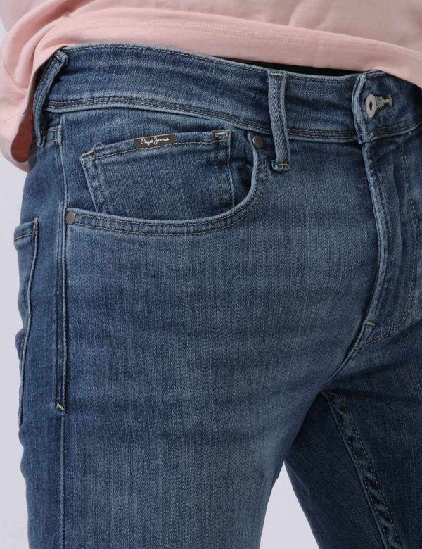 Jeans Pepe Jeans Jeans - Jeans in total blu denim con tasche sagomate sul fronte e tasche a toppa sul retro. La vestibilità