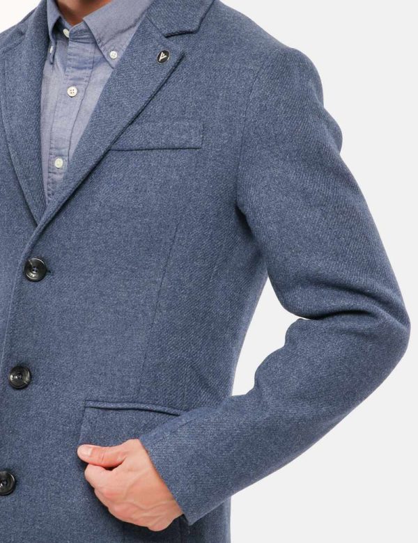 Cappotto Fred Mello con bottoni - 50% lana 40% poliestere 10% poliammideIl modello indossa la taglia L ed è alto 184 cm e la