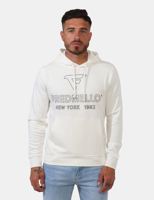 Felpa Fred Mello Bianco - Felpa con cappuccio e polsini su base bianco panna con stampa logo brand in blu notte. Presente ta