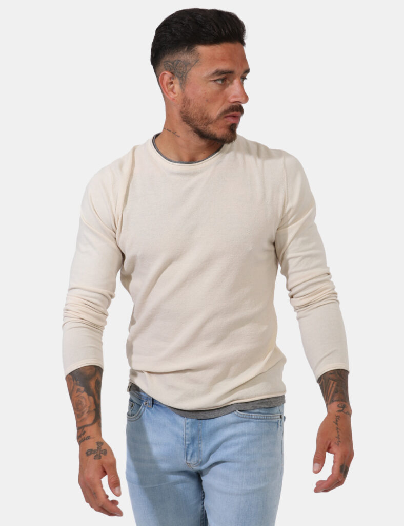 Maglia Fred Mello Beige - Maglione leggero in total beige con dettagli grigi e girocollo classico. La vestibilità è morbida