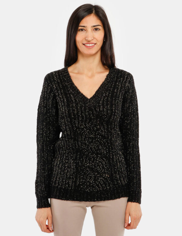 Maglione Fracomina a maglia larga - 92% acrilico 8% fibra metallicaLa modella indossa la taglia S ed è alta 178 cm e la vest