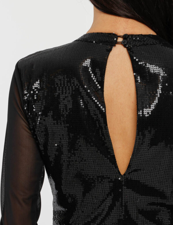 Body Fracomina con paillettes - Esterno: 96% viscosa 4% elastina - Fodera: 100% poliestereLa modella indossa la taglia S ed