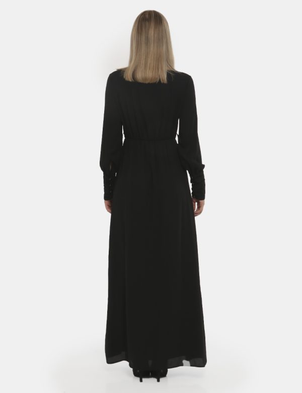 Vestito Fracomina nero - COMPOSIZIONE E VESTIBILITÀ:100% poliestereLa modella è alta 172 cm e indossa la taglia S. La vestib