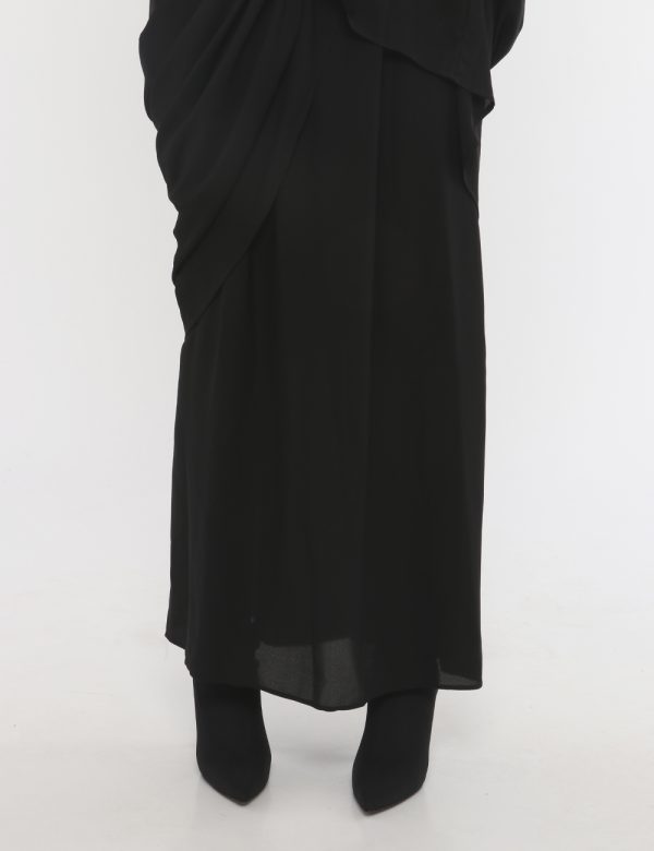 Vestito Fracomina nero - COMPOSIZIONE E VESTIBILITÀ:100% poliestereLa modella è alta 172 cm e indossa la taglia S. La vestib