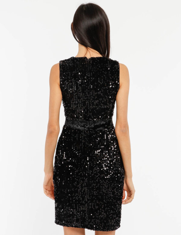 Vestito Fracomina con paillettes - Esterno: 100% spandex - Fodera: 95% poliestere 5% spandexLa modella indossa la taglia S e