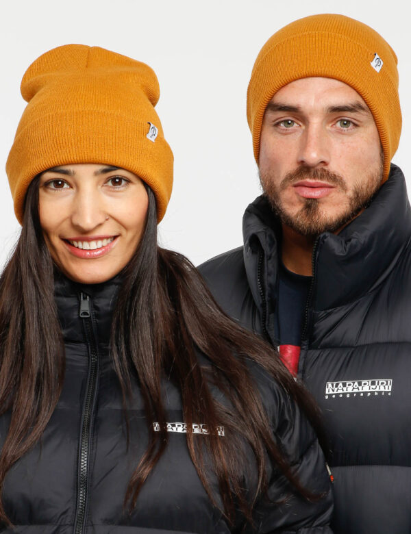 Cappello Concept83 colorato - 100% acrilicoTaglia unicaRavviva i tuoi look con questo vivace cappellino firmato Concept83! A