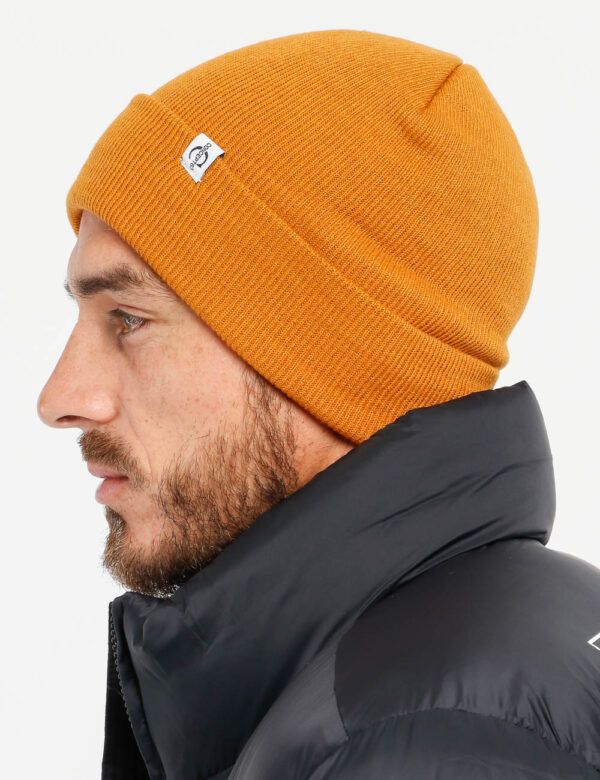 Cappello Concept83 colorato - 100% acrilicoTaglia unicaRavviva i tuoi look con questo vivace cappellino firmato Concept83! A