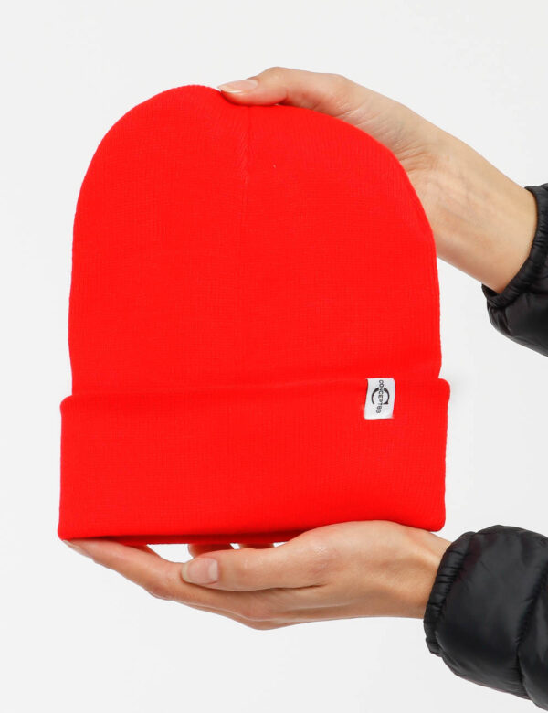 Cappello Concept83 colorato - 100% acrilicoTaglia unicaRavviva i tuoi look con questo vivace cappellino firmato Concept83! A