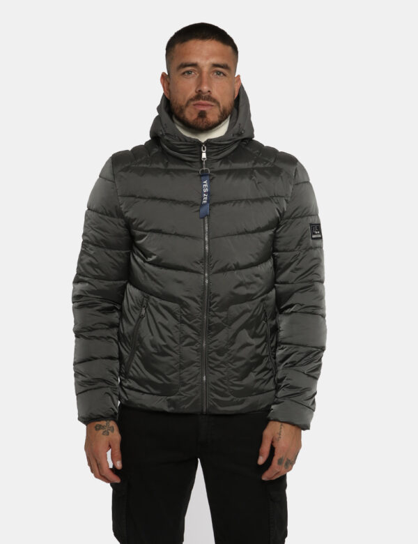 Piumino Grigio Yes Zee - COMPOSIZIONE E VESTIBILITÀ:Tessuto esterno 100% poliammide Fodera 90% poliestere 10% elastan Imbott