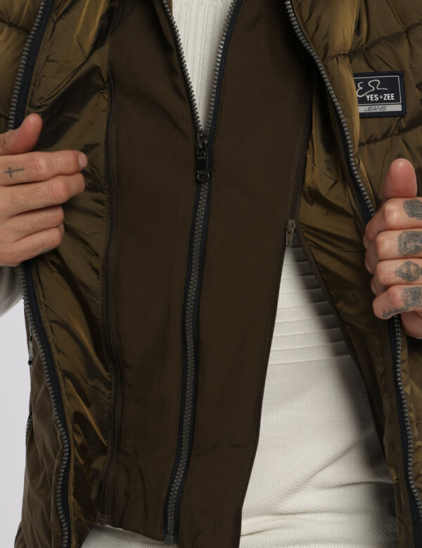 Piumino Yes Zee smanicato marrone bruciato - COMPOSIZIONE E VESTIBILITÀ:91% poliestere 9% elastaneIl modello è alto 178 cm e