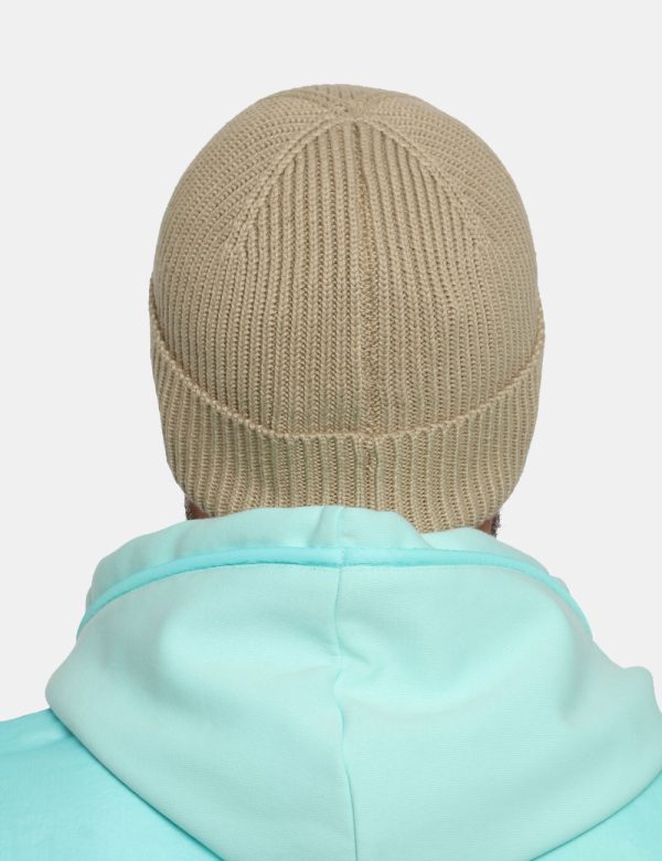 Cappello Calvin Klein beige - COMPOSIZIONE E VESTIBILITÀ:50% cotone 50% acrilicoCONSIGLI DI STILE:Cappello modello berretto