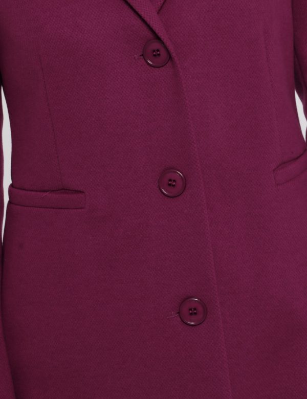 Cappotto Vougue fucsia - COMPOSIZIONE E VESTIBILITÀ:92% poliestere 8% viscosaLa modella è alta 170 cm e indossa la taglia S.