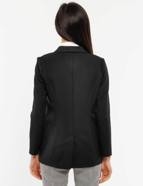 Blazer Vougue con tasche finte - 77% poliestere 17% viscosa 6% elastinaLa modella indossa la taglia S e la vestibilità è reg