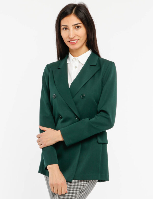Blazer Vougue con tasche finte - 77% poliestere 17% viscosa 6% elastinaLa modella indossa la taglia S e la vestibilità è reg