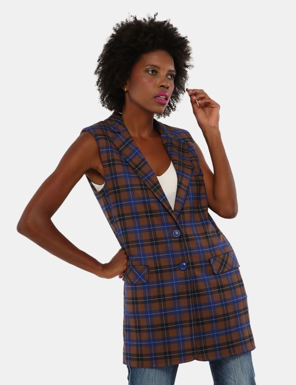 Gilet Vougue con bottoni - 64% poliestere 34% viscosa 2% elastinaLa modella indossa la taglia S ed è alta 170 cm e la vestib