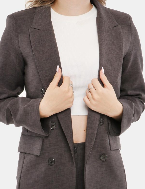 Blazer Vougue senza allacciatura - 100% poliestereLa modella indossa la taglia S ed è alta 168 cm e la vestibilità è regola