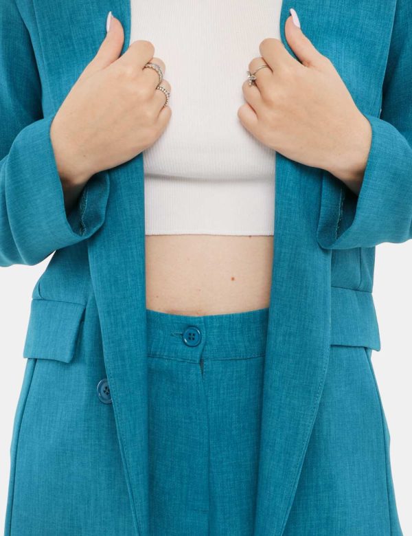 Blazer Vougue senza allacciatura - 100% poliestereLa modella indossa la taglia S ed è alta 168 cm e la vestibilità è regola