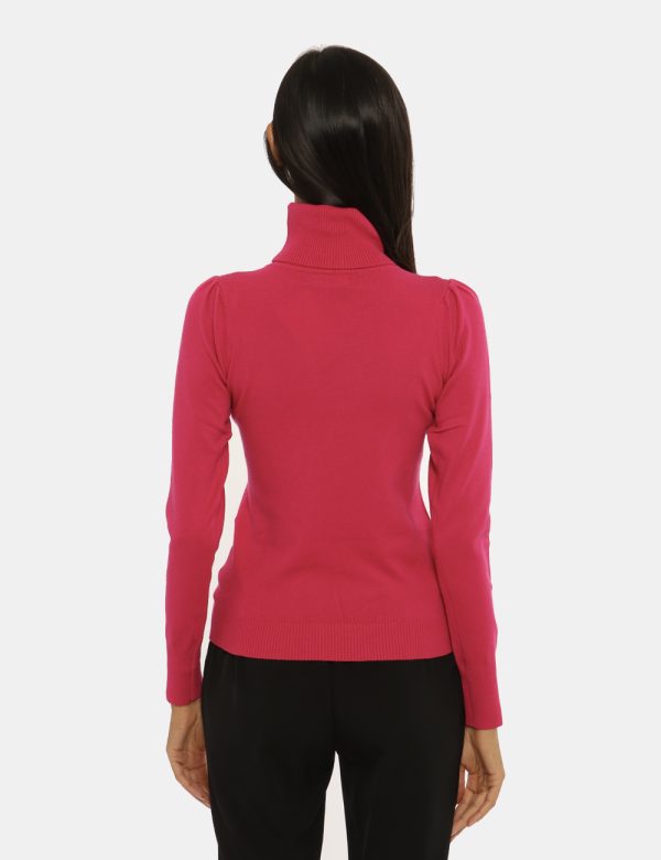 Maglione Yes Zee fucsia - COMPOSIZIONE E VESTIBILITÀ:55% viscosa 30% poliammidica 15% elastaneLa modella è alta 170 cm e ind