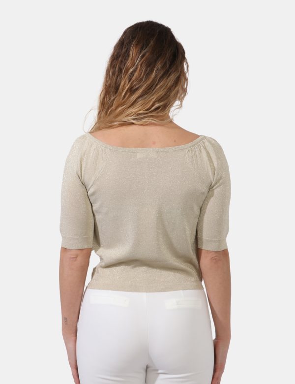 Maglia Yes Zee Beige - Maglia leggera corta con maniche a trequarti ed in total beige con filo lurex dorato. Presente ampio