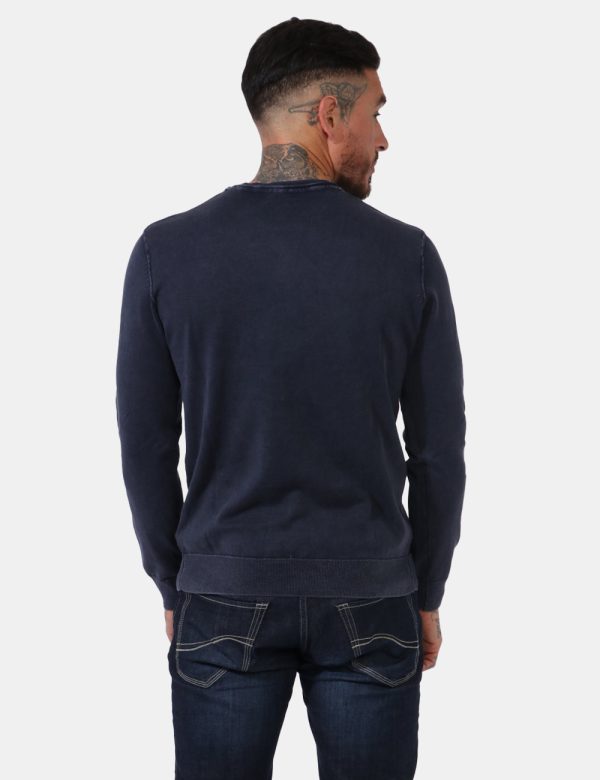 Maglia Yes Zee Blu - Maglione leggero classico a girocollo in total blu. Il capo è caratterizzato da cuciture in rilievo. La