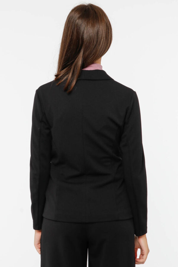 Blazer Maison Espin con tasche - 95% poliestere 5% elastinaLa modella indossa la taglia S ed è alta 178 cm e la vestibilità