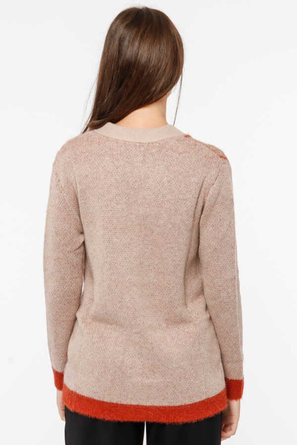 Maglione Maison Espin con maxi bottoni - 50% poliestere 22% lana 10% alpaca 13% acrilico 5% metallicoLa modella indossa la t