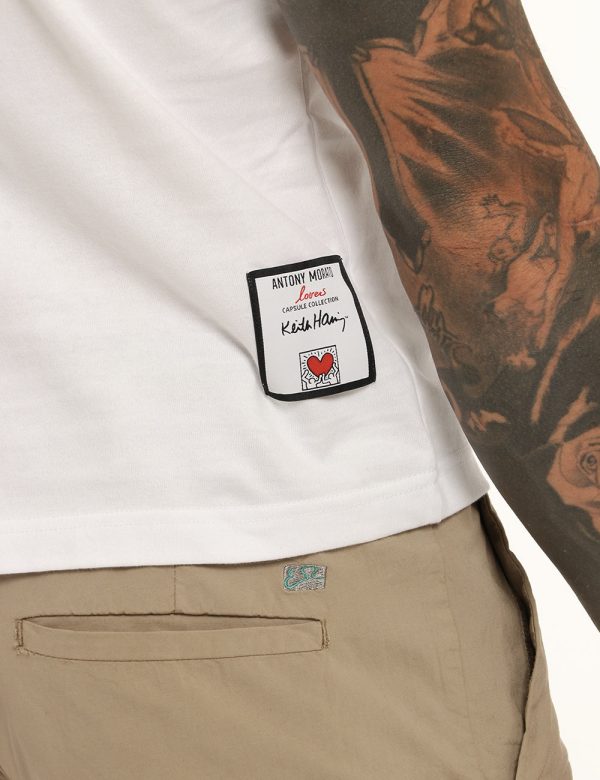 T-shirt Antony Morato bianca con stampa - COMPOSIZIONE E VESTIBILITÀ:100% cotoneIl modello è alto 178 cm e indossa la tagli