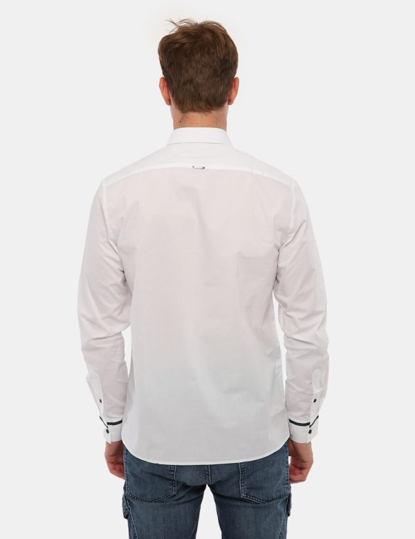 Camicia Antony Morato in cotone - 100% cotoneIl modello indossa la taglia 48 ed è alto 184 cm e la vestibilità è regolare. S
